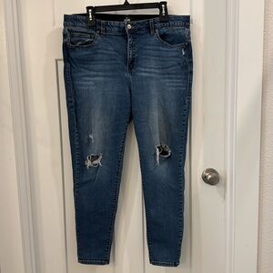 Lularoe ankle skinny distressed denim jeans. Size 34. Stretchy fabric.